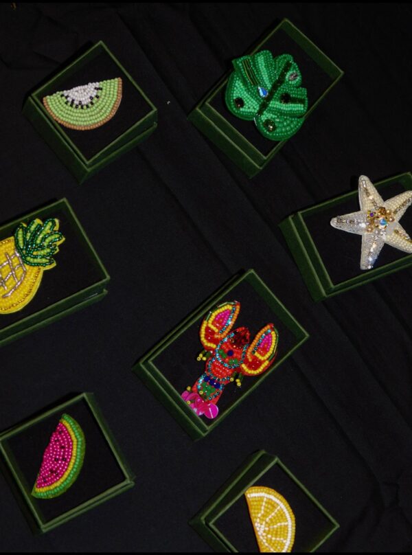 Broche